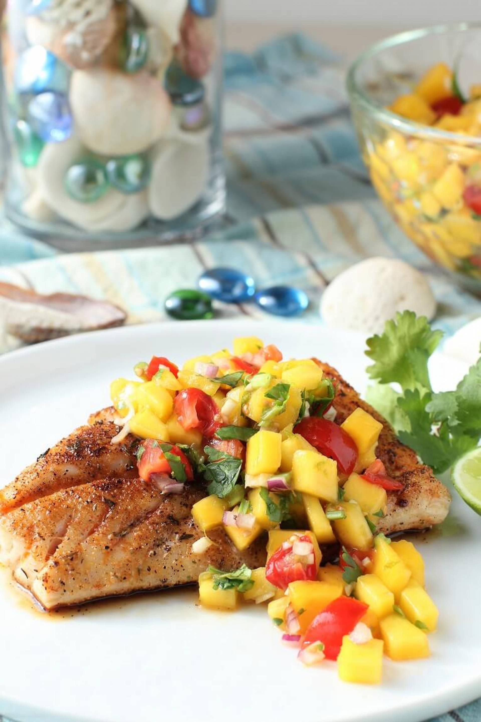 Blackened Snapper Mango Salsa Bowl