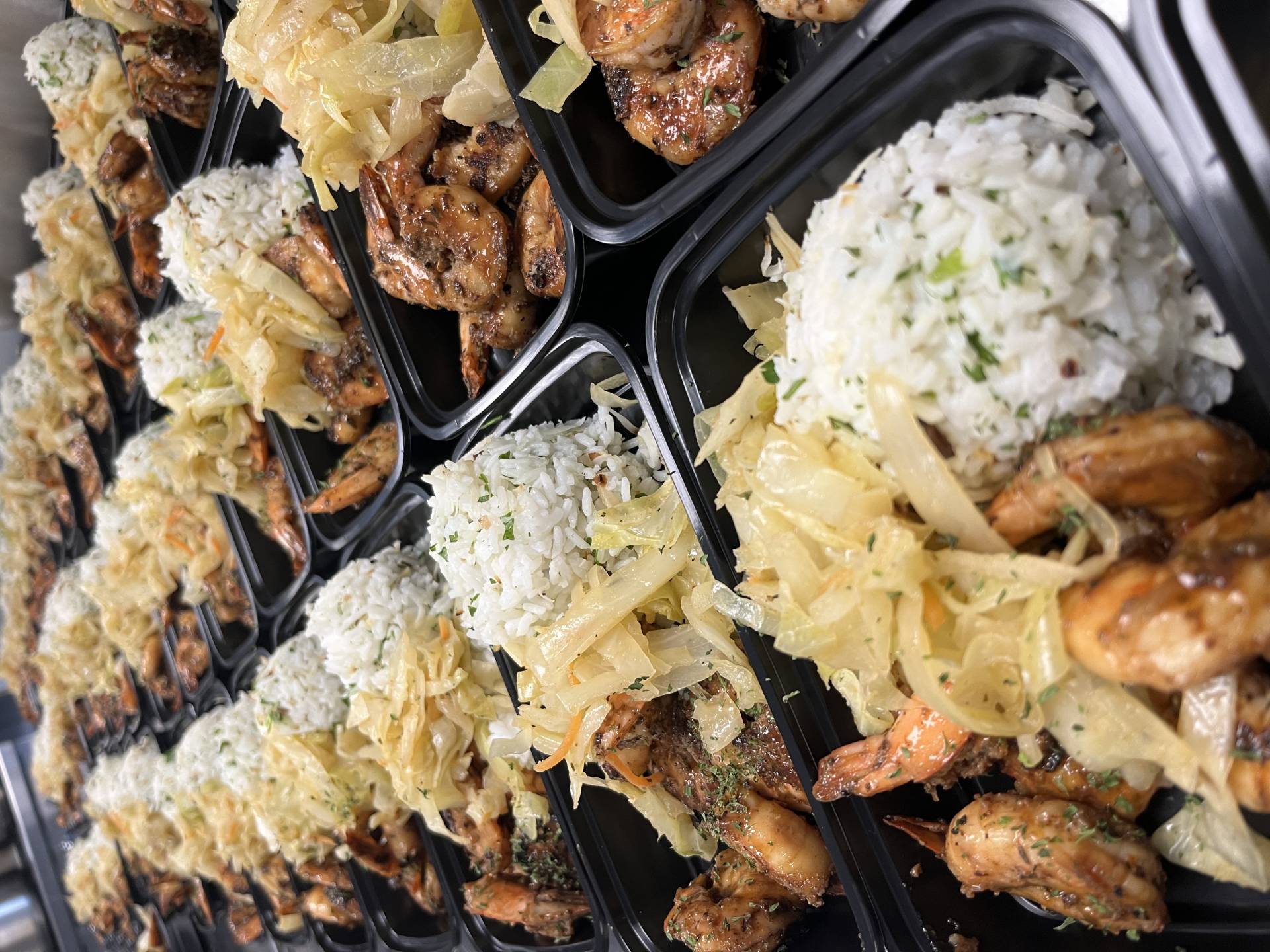 Low Carb Jerk Shrimp Bowl